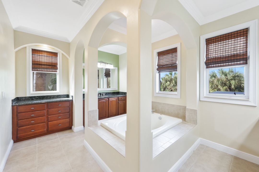 17190 Wrigley Cir, Fort Myers, FL 33908