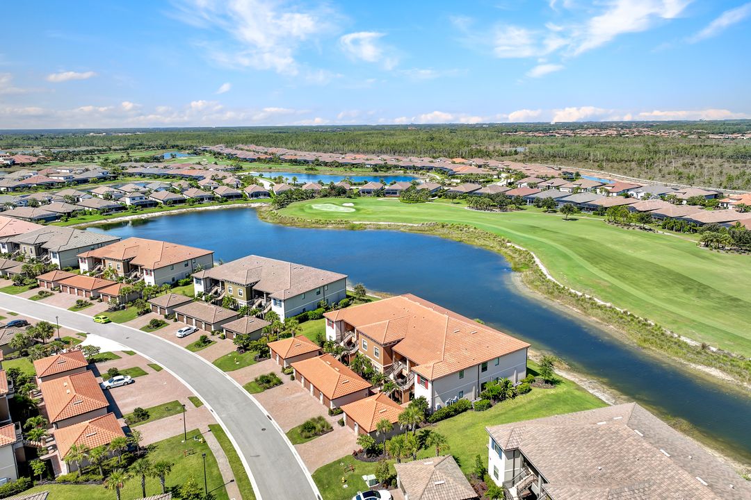9389 Pocida Ct #203, Naples, FL 34119