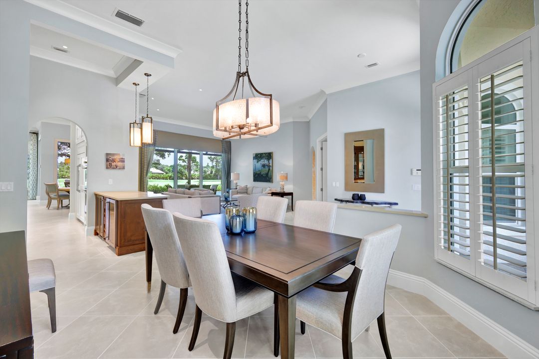 12590 Collier's Reserve Dr, Naples, FL 34110