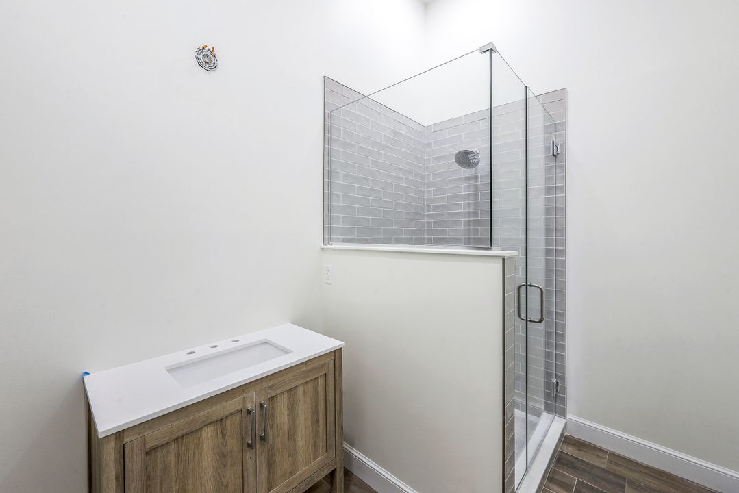 3440 Lakemont Dr, Bonita Springs, FL 34134