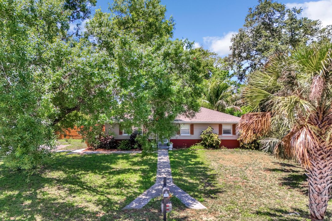 1881 N Evalena Ln, North Fort Myers, FL 33917