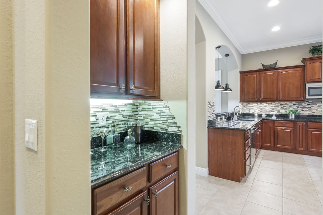 17190 Wrigley Cir, Fort Myers, FL 33908