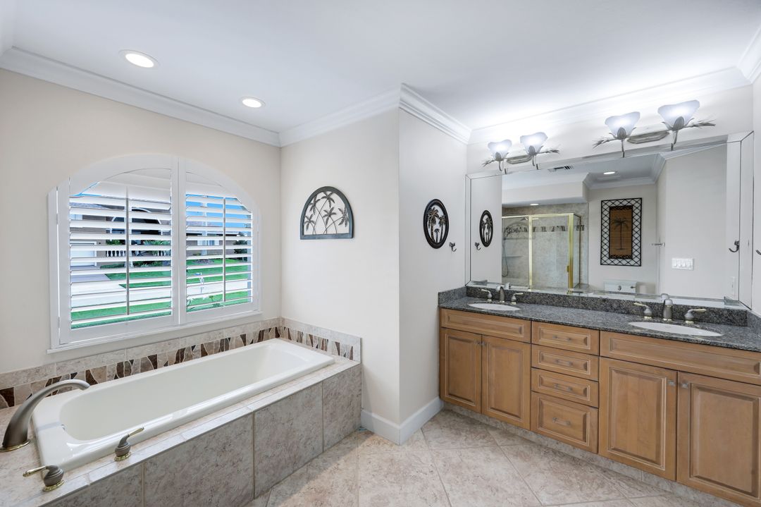 1771 Hummingbird Ct, Marco Island, FL 34145