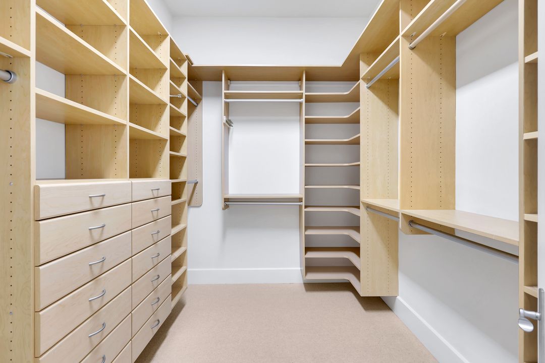 1450 Gulfstar Dr S, Naples, FL 34112