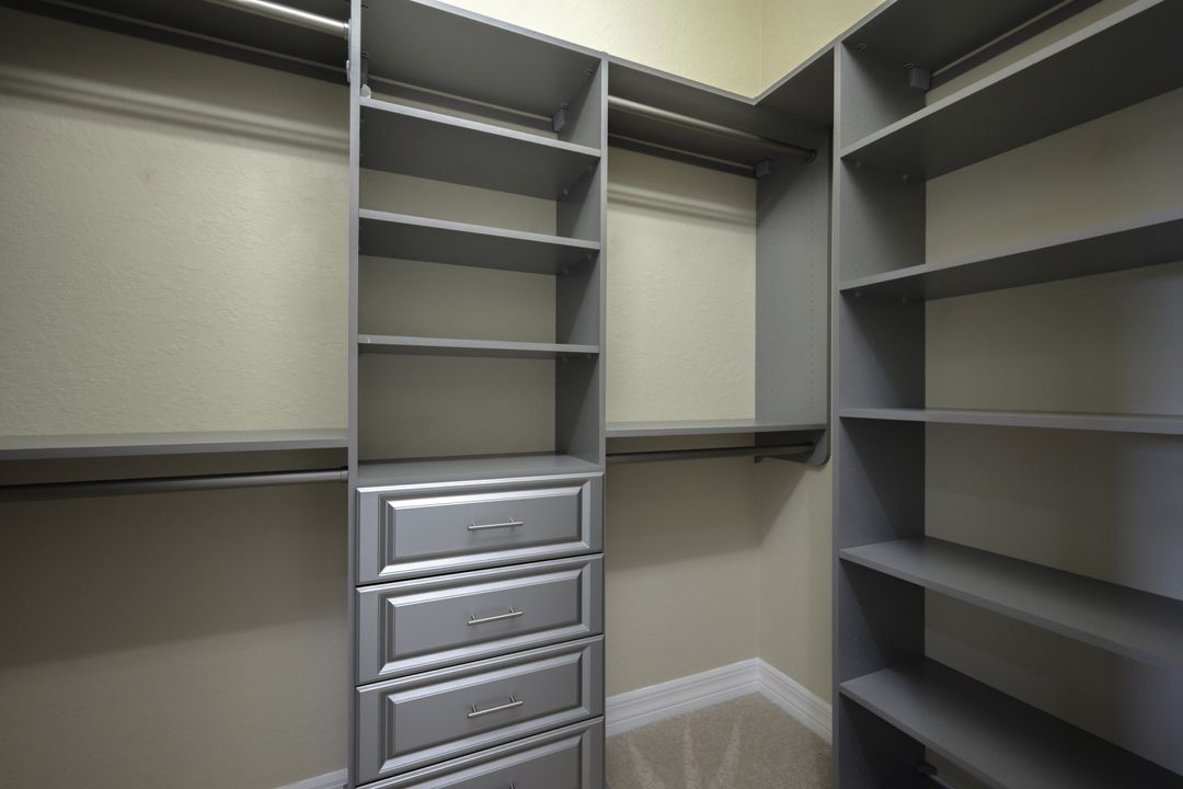 13350 Coronado Dr, Naples, FL 34109