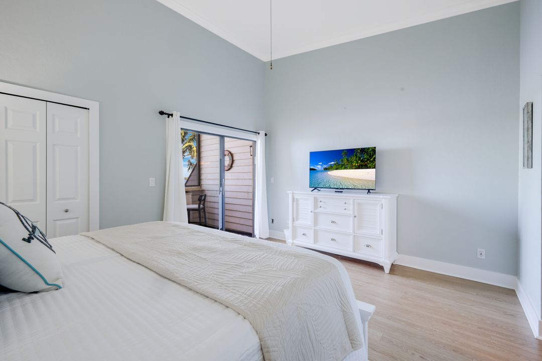 894 Buttonwood Dr #219, Fort Myers Beach, FL 33931