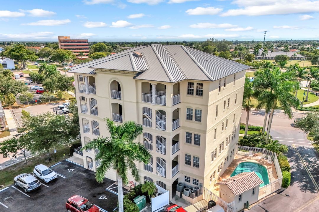 886 Park Ave #301, Marco Island, FL 34145