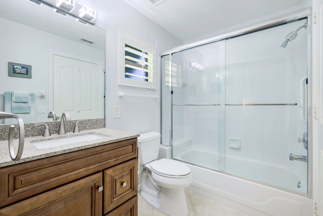 677 Captn Kate Ct #46, Naples, FL 34110