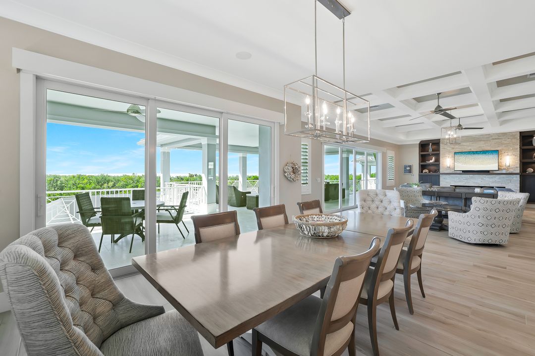 564 Spinnaker Dr, Marco Island, FL 34145