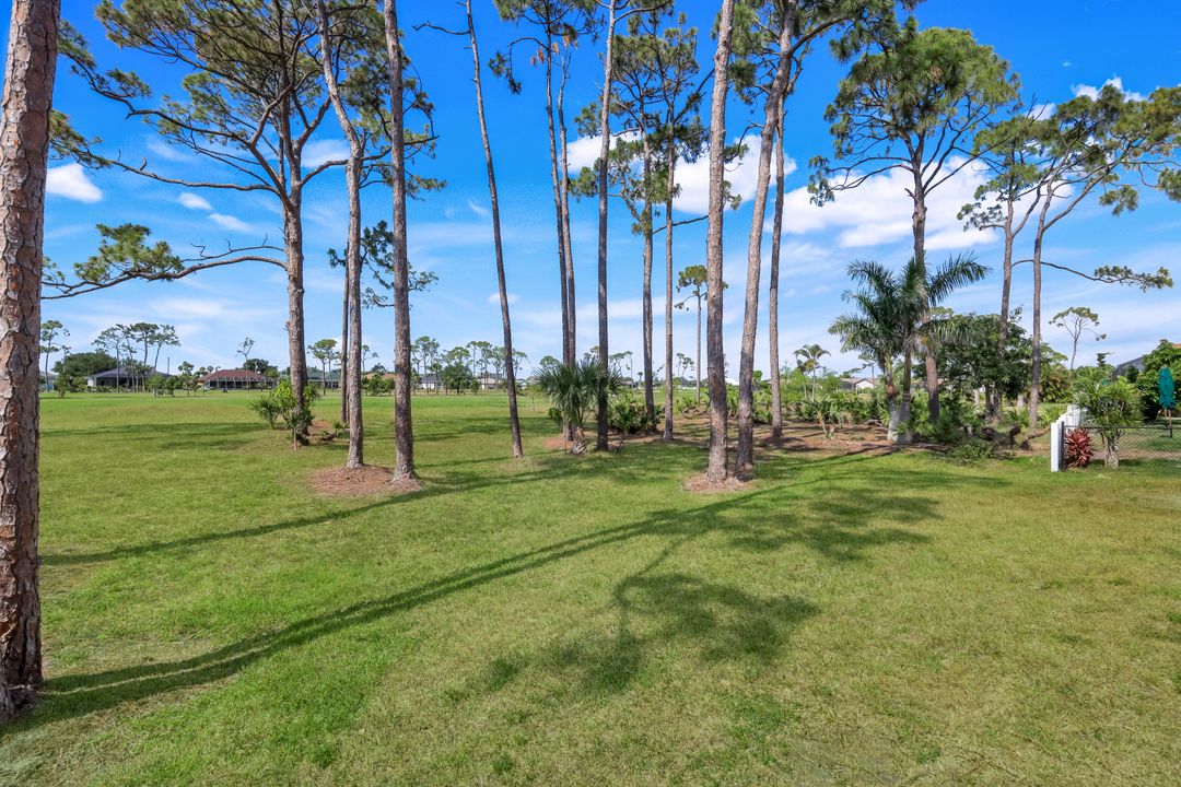 1302 SW 20th St, Cape Coral, FL 33991