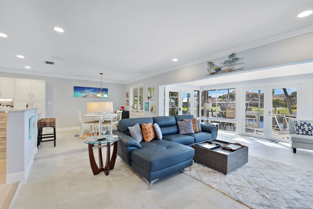 120 SW 54th St, Cape Coral, FL 33914