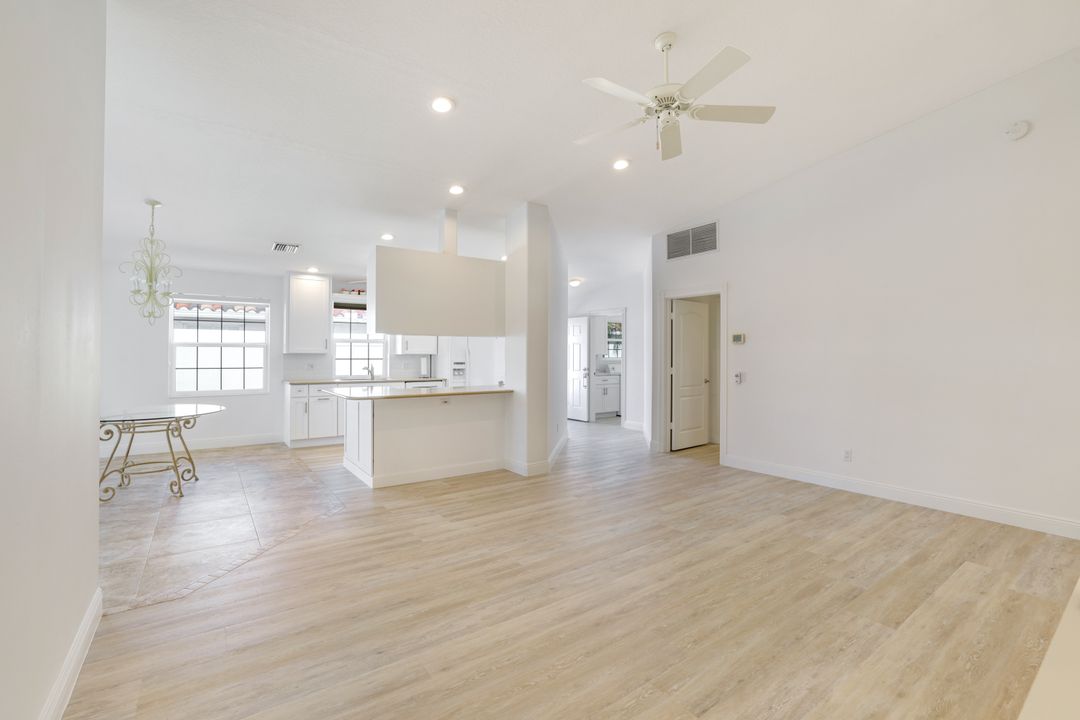 4103 Los Altos Ct, Naples, FL 34109