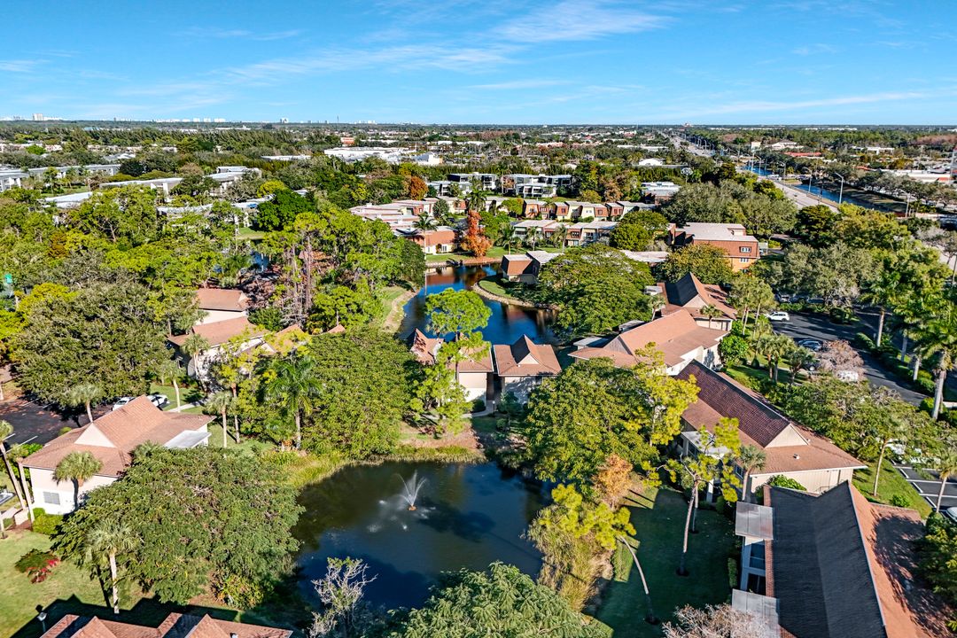 11 Bobolink Ct #11a, Naples, FL 34105