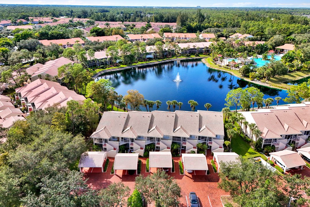 2372 Hidden Lake Dr #08, Naples, FL 34112