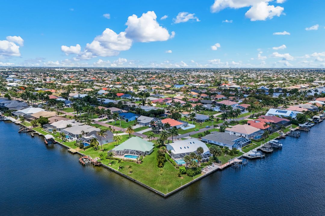 2546 SW 45th St, Cape Coral, FL 33914