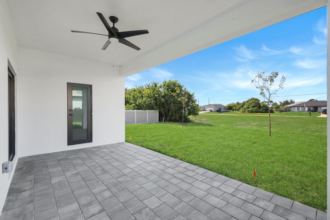 2754 NW 6th St, Cape Coral, FL 33993