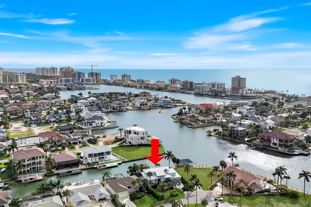 368 Germain Ave, Naples, FL 34108