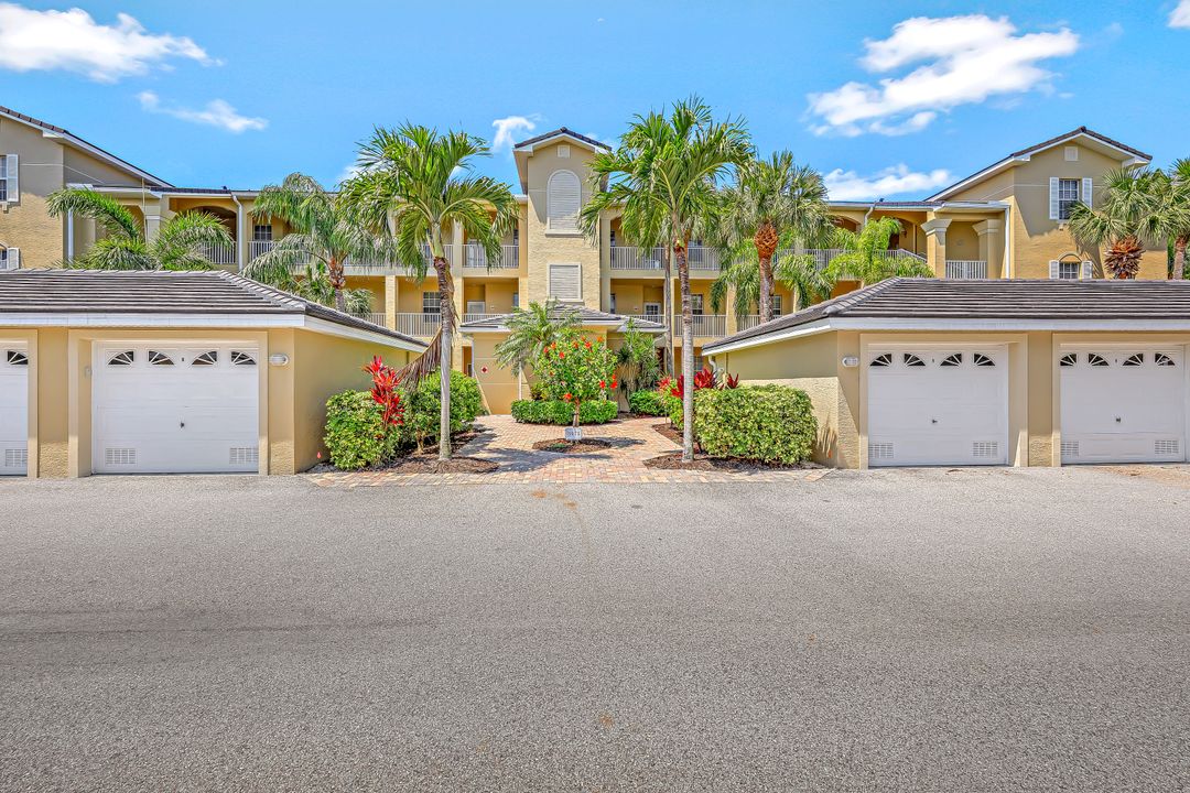 3471 Pointe Creek Ct #305, Bonita Springs, FL 34134