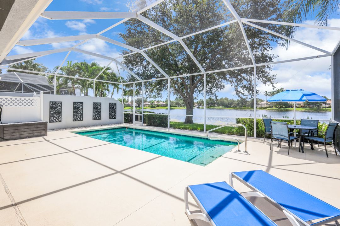 3794 Whidbey Way, Naples, FL 34119