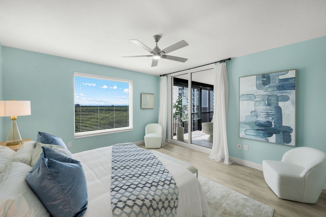 455 Cove Tower Dr #902, Naples, FL 34110