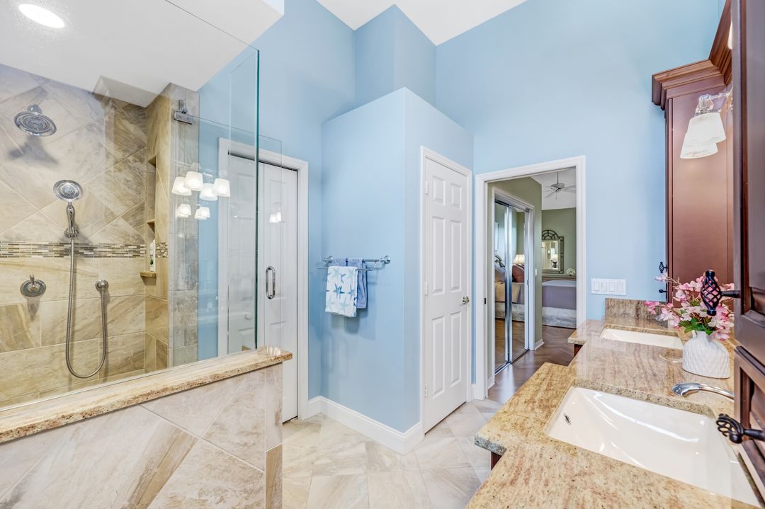 25216 Pelican Creek Cir #201, Bonita Springs, FL 34134