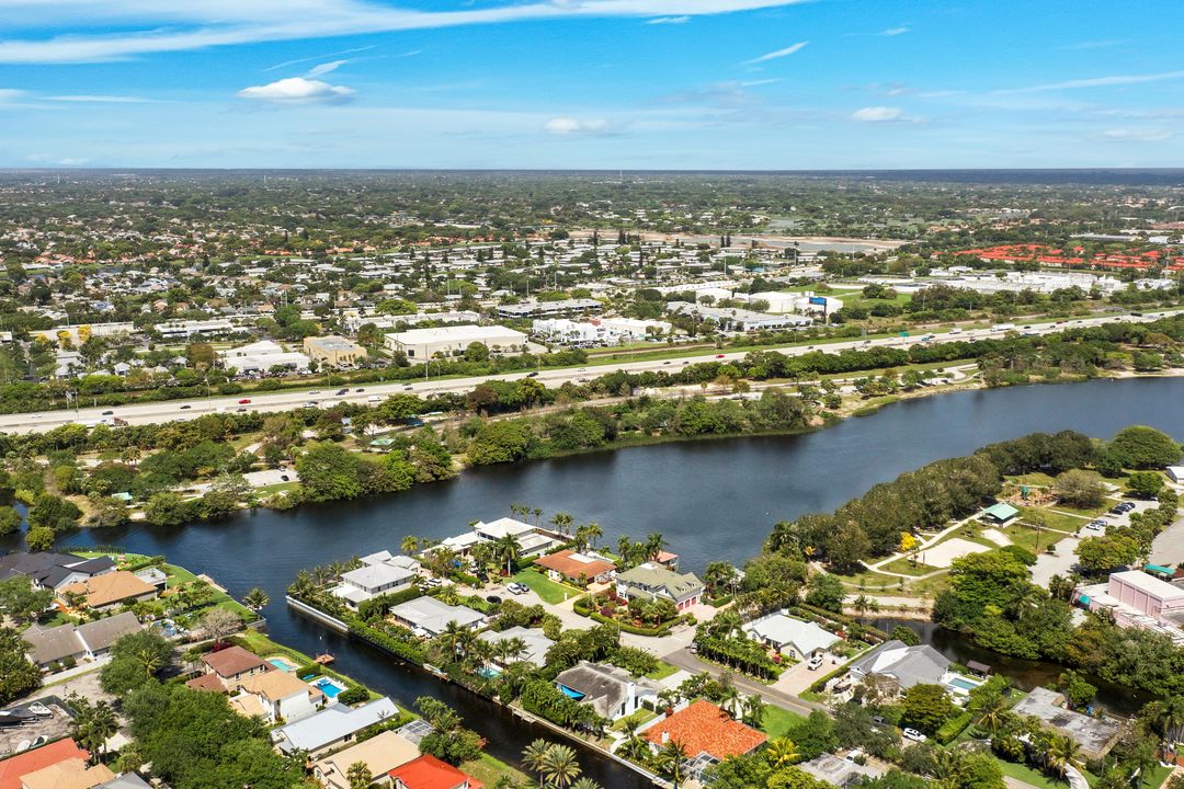 1002 Lake Shore Dr, Delray Beach, FL 33444