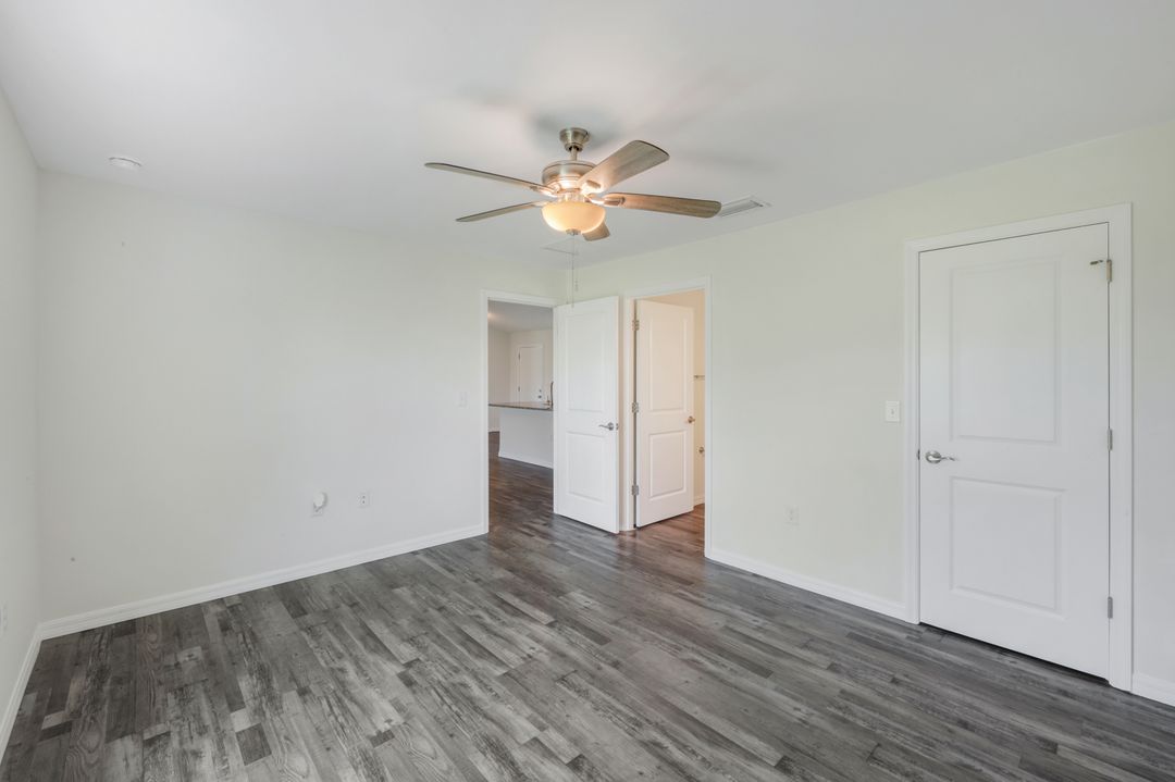 1317 NE 9th Ave, Cape Coral, FL 33909