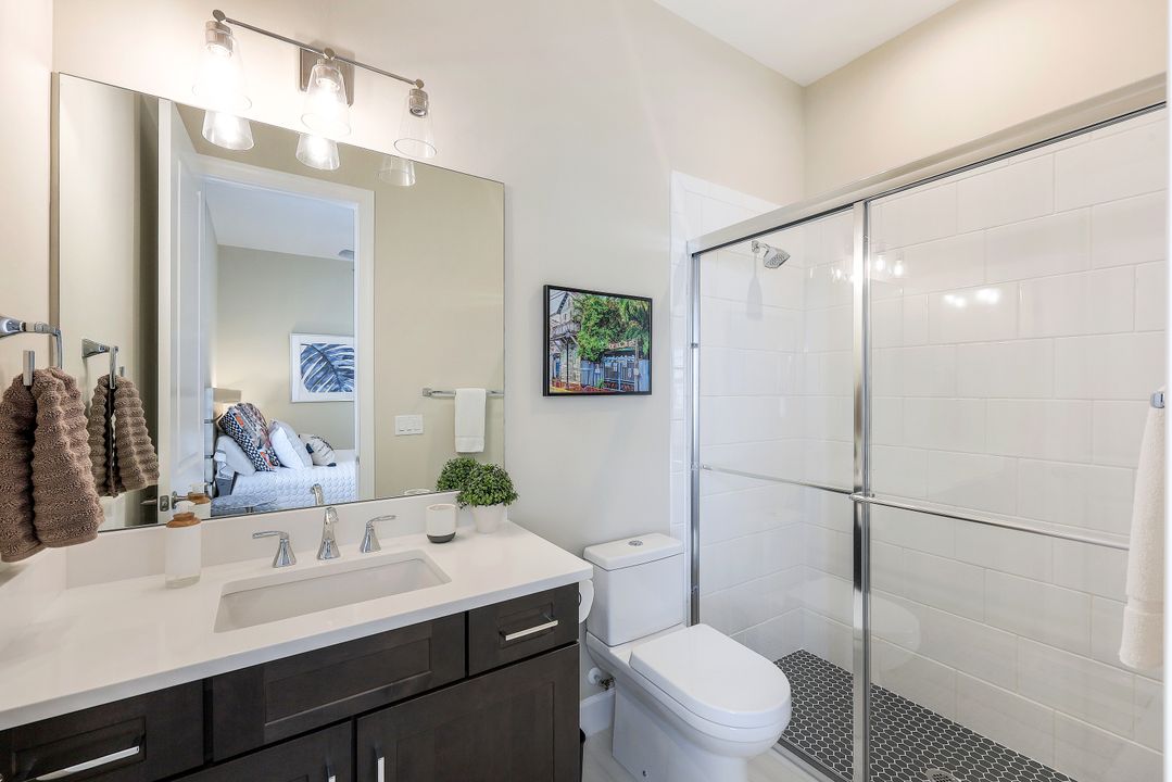 8880 Scarlotti Pl, Naples, FL 34119