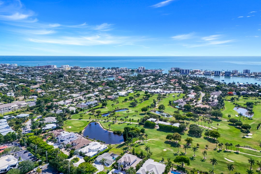 875 Wedge Dr, Naples, FL 34103