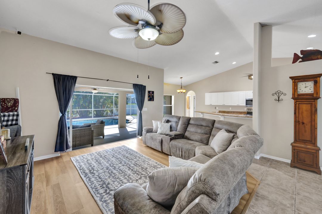 1121 NW 27th Ave, Cape Coral, FL 33993