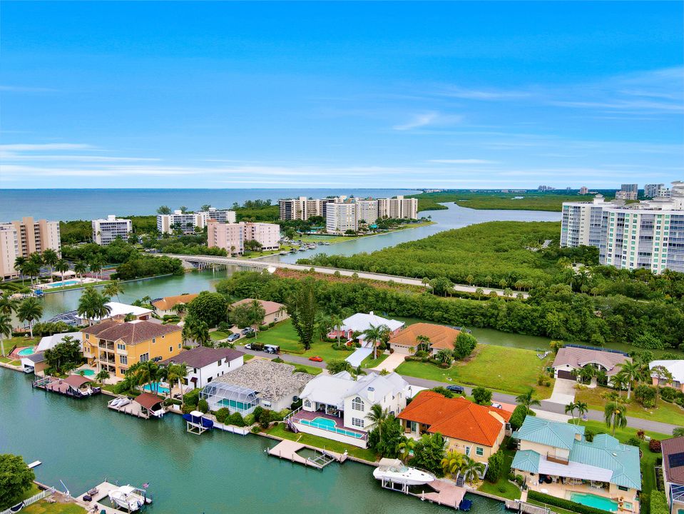 206 Flamingo Ave, Naples, FL 34108