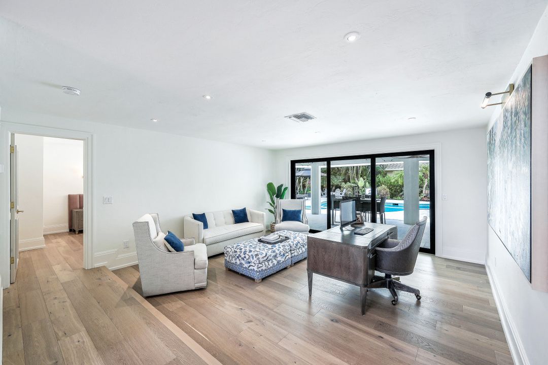 579 Neapolitan Way, Naples, FL 34103