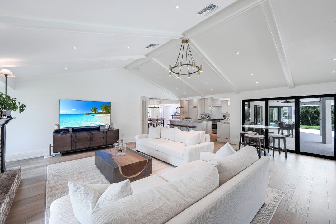 579 Neapolitan Way, Naples, FL 34103