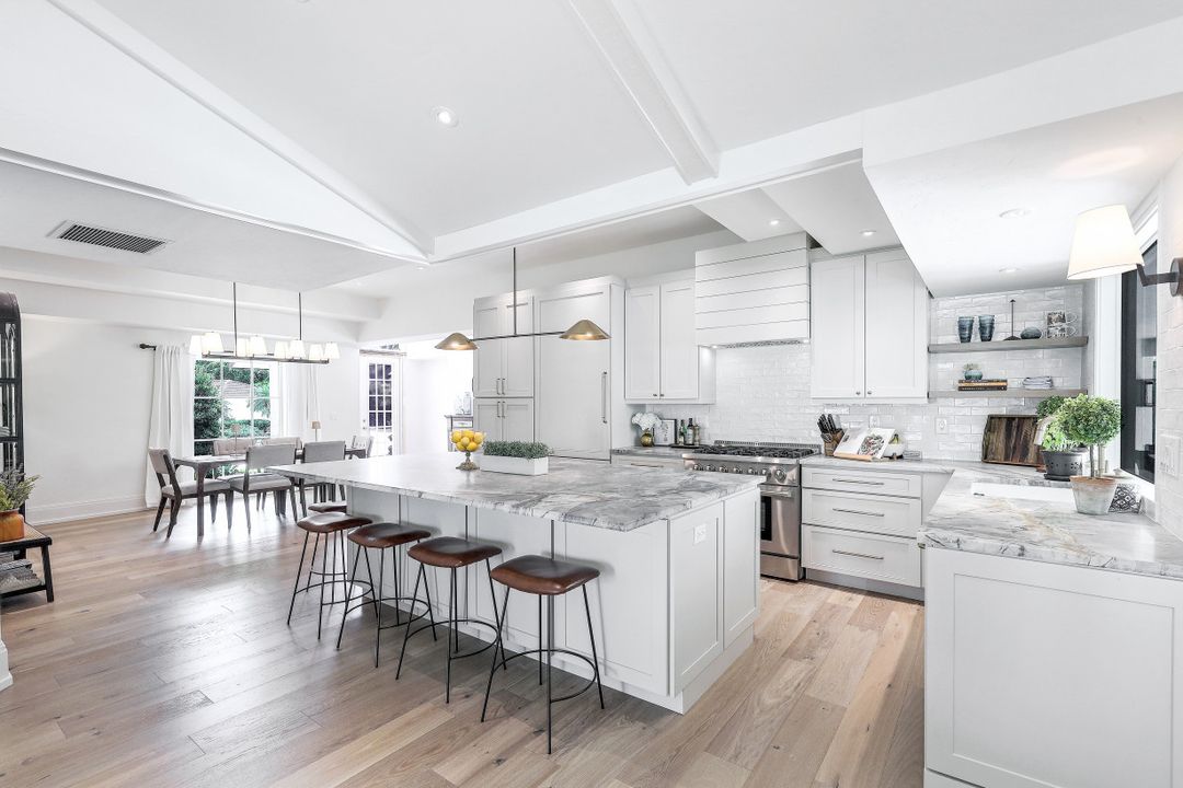 579 Neapolitan Way, Naples, FL 34103