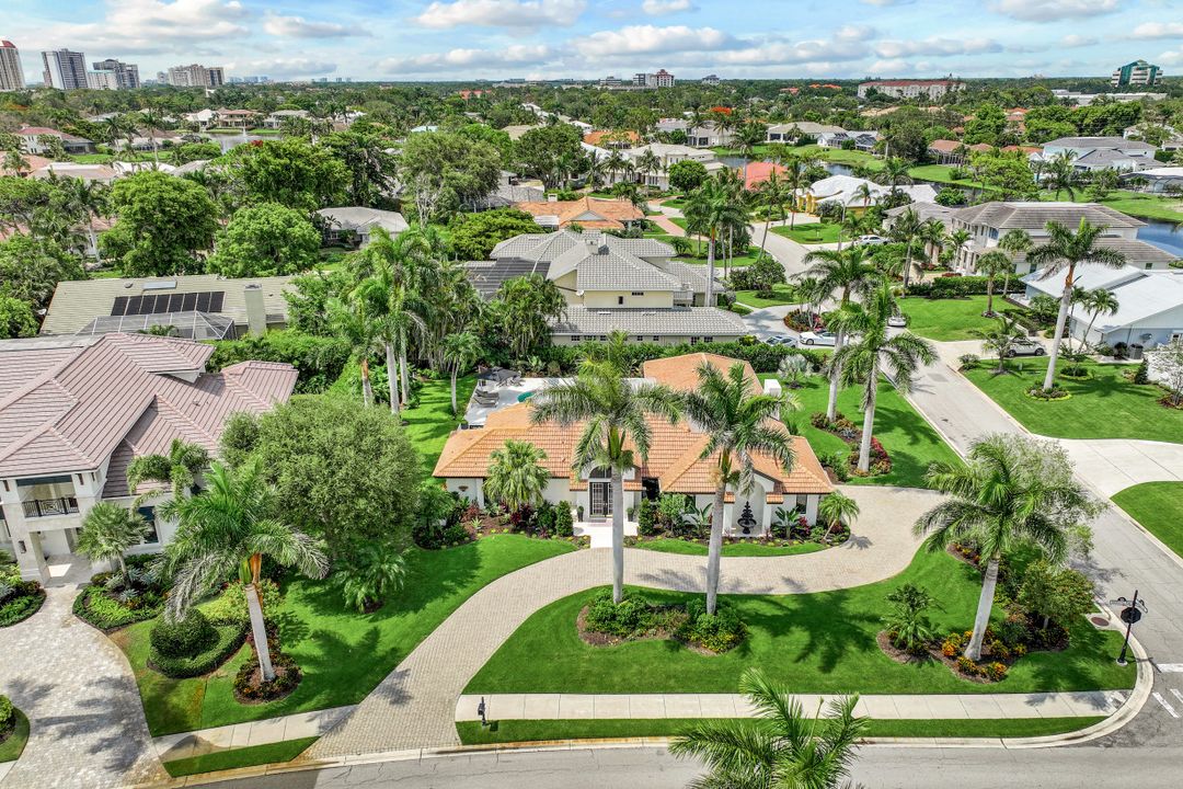 579 Neapolitan Way, Naples, FL 34103