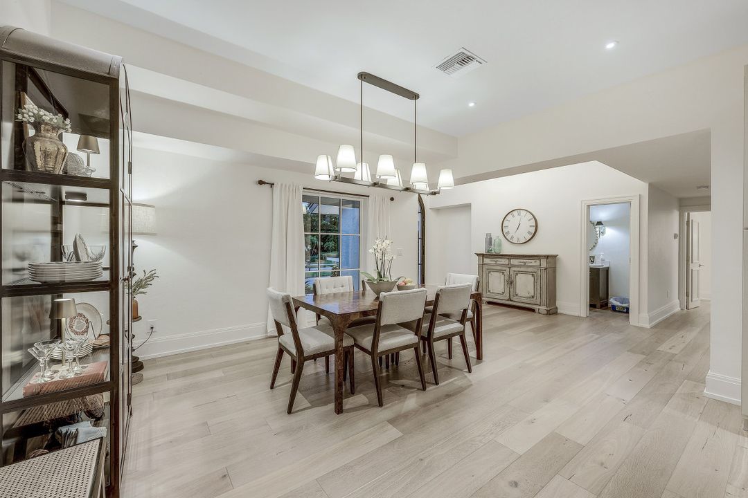 579 Neapolitan Way, Naples, FL 34103