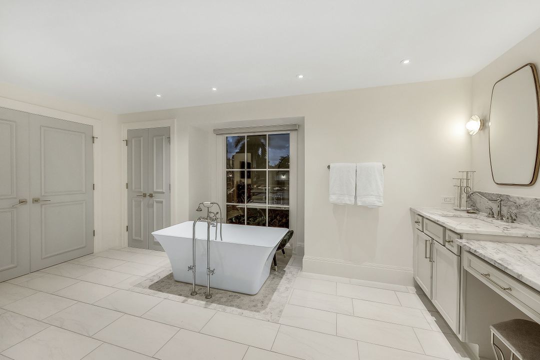 579 Neapolitan Way, Naples, FL 34103