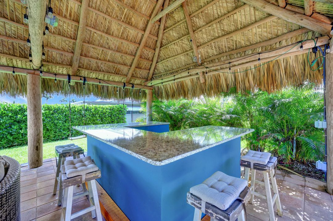 2818 SE 17th Pl, Cape Coral, FL 33904