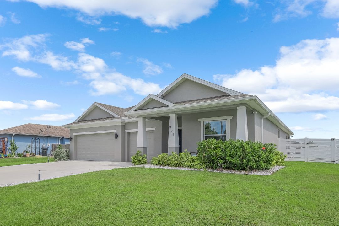 926 SW 29th St, Cape Coral, FL 33914