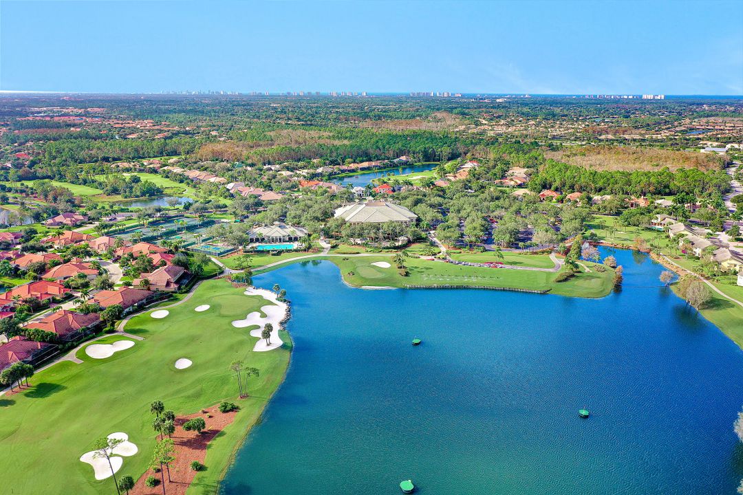 6320 Lexington Ct #202, Naples, FL 34110