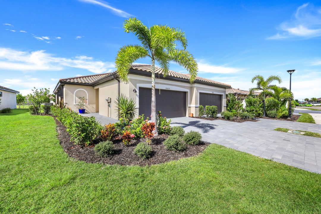 14033 Pine Lodge Ln, Fort Myers, FL 33913