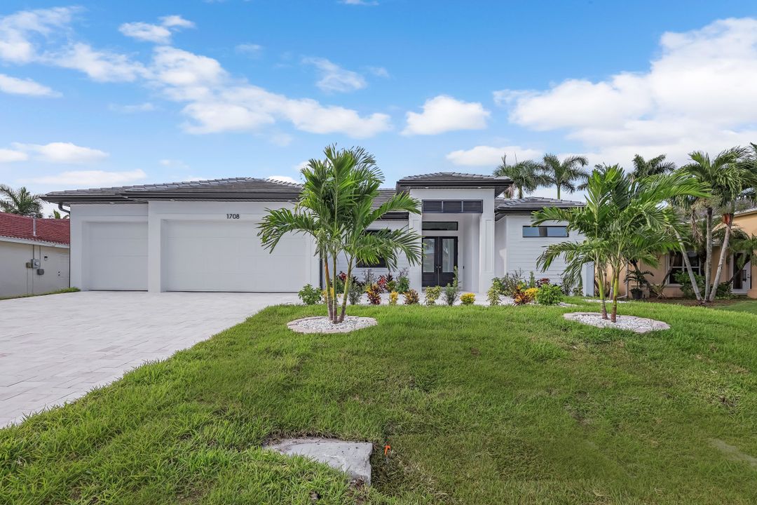 1708 SW 54th St, Cape Coral, FL 33914