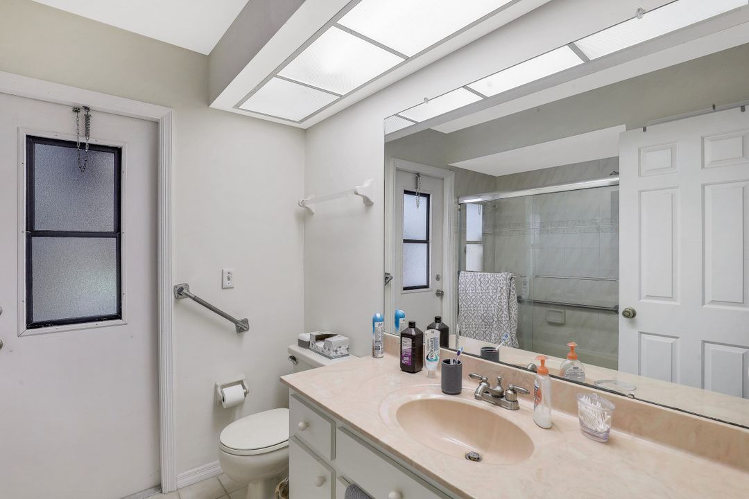 1514 SE 10th Pl, Cape Coral, FL 33990