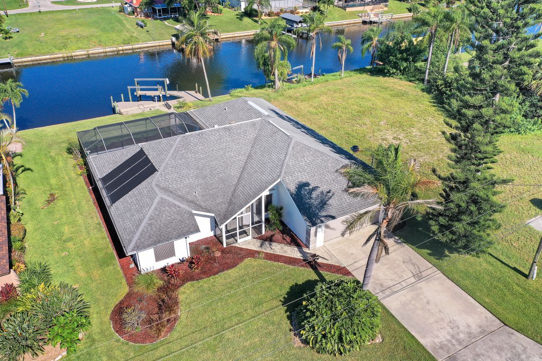 1514 SE 10th Pl, Cape Coral, FL 33990