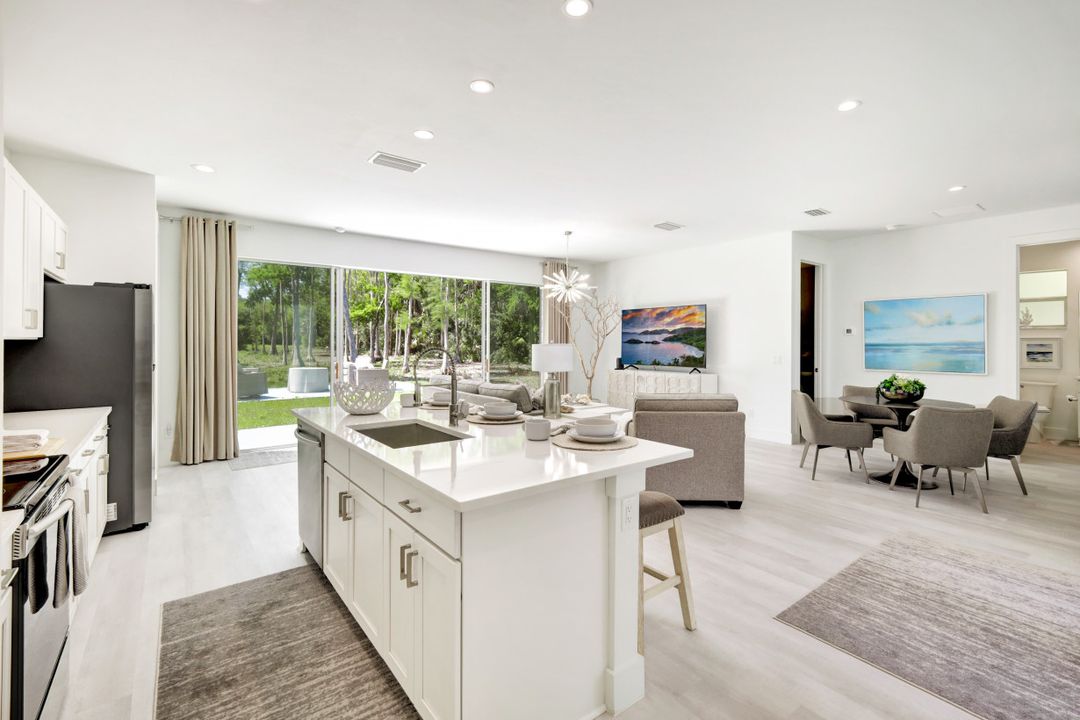 5862 Lancewood Way, Naples, FL 34116