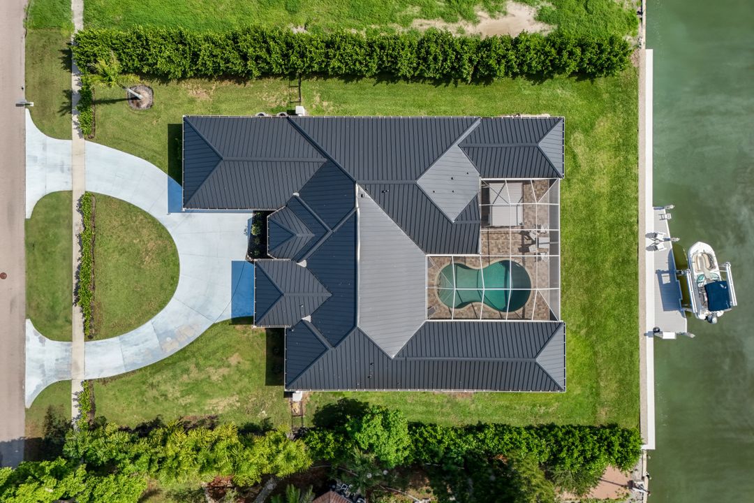 921 Scott Dr, Marco Island, FL 34145