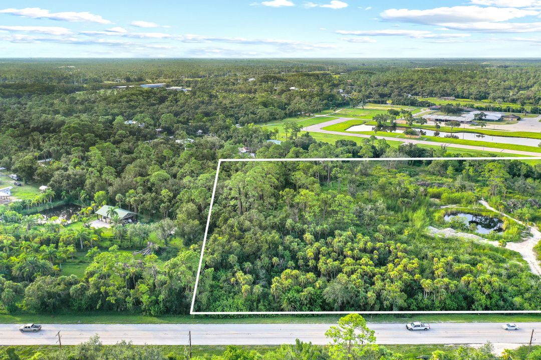 11731 Bayshore Rd, North Fort Myers, FL 33917