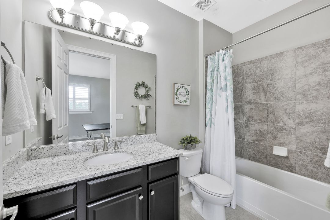 3040 Scarlet Oak Pl, North Fort Myers, FL 33903