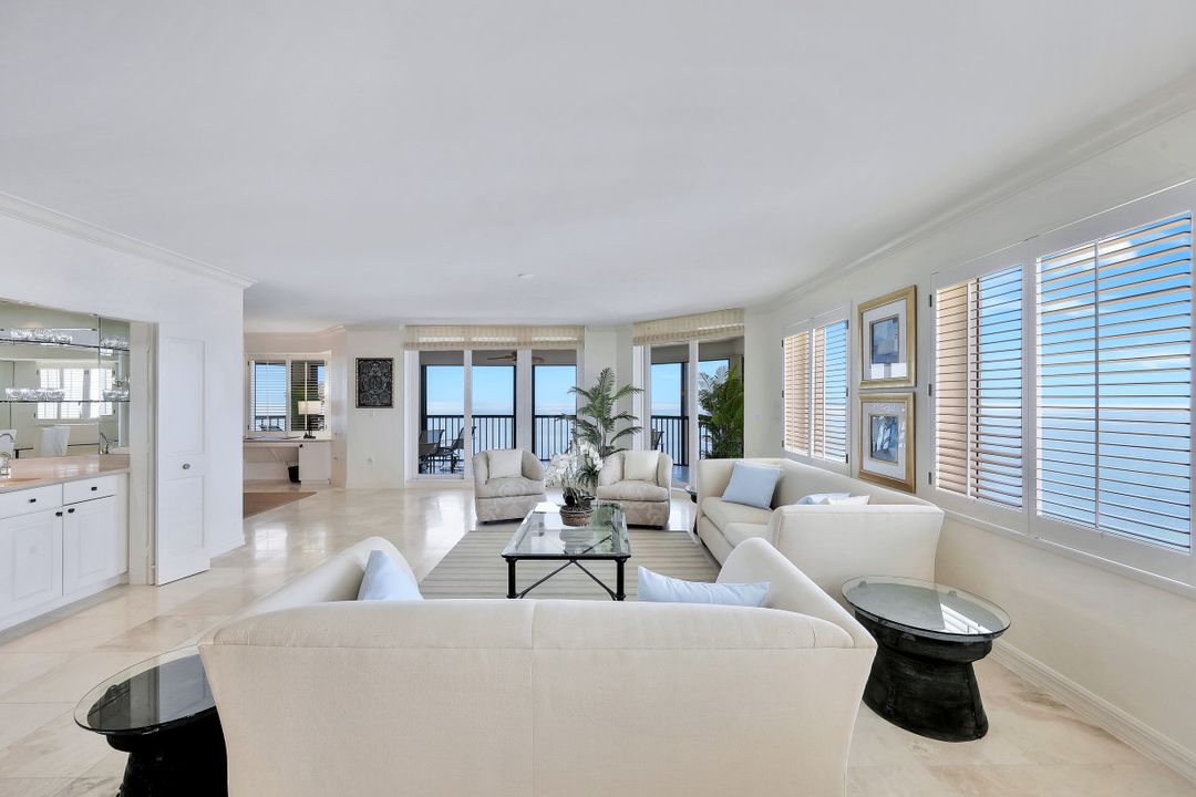 8171 Bay Colony Dr #1704, Naples, FL 34108