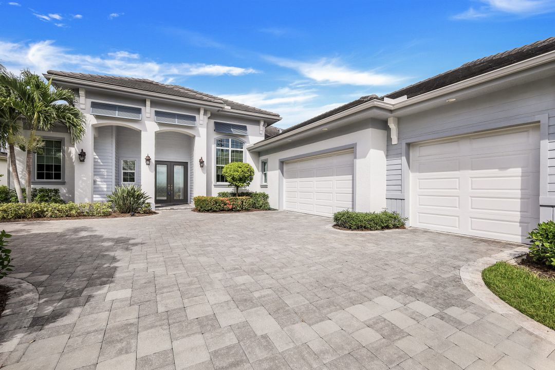 17300 Hidden Estates Cir, Fort Myers, FL 33908